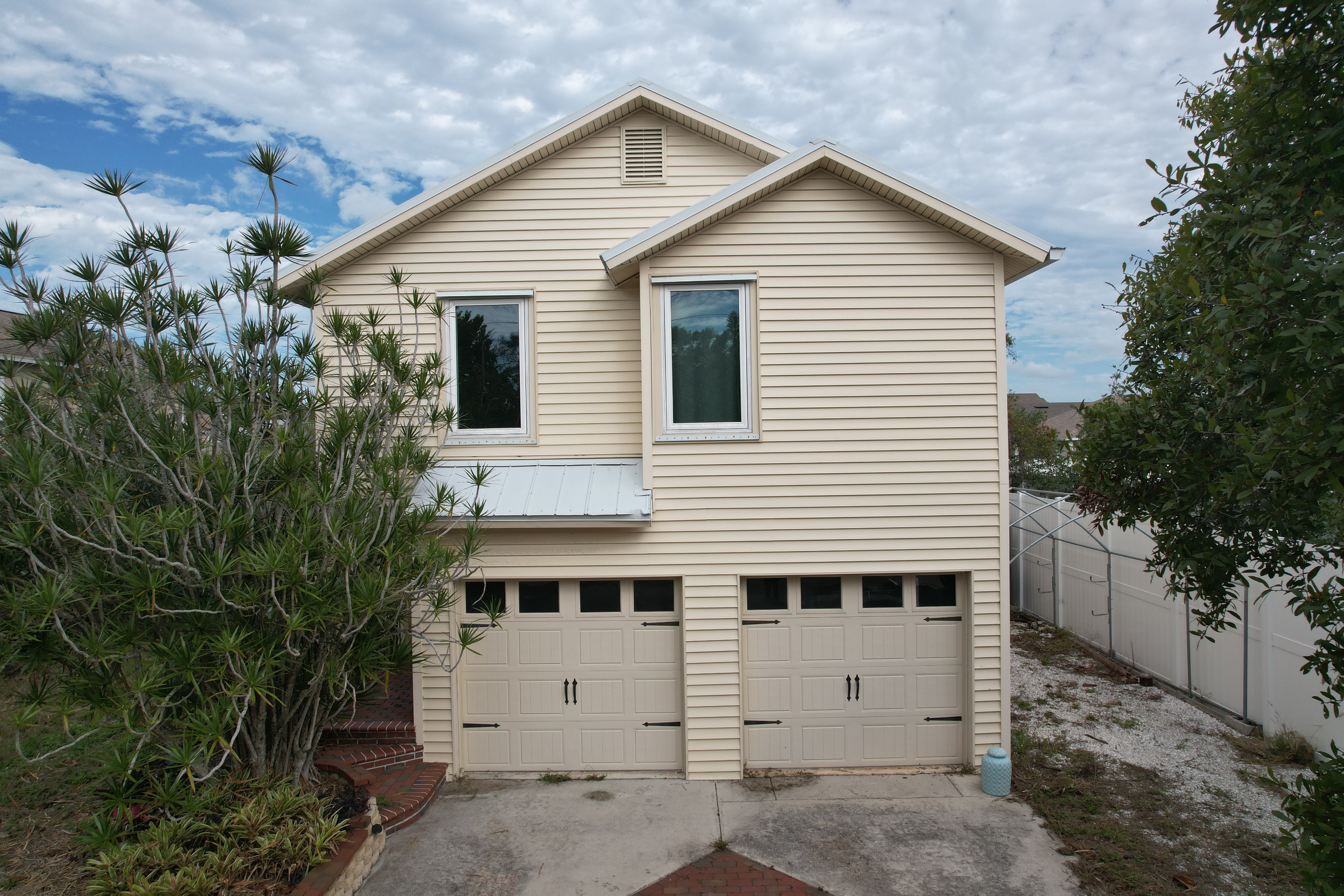 5349 Ashton Road
